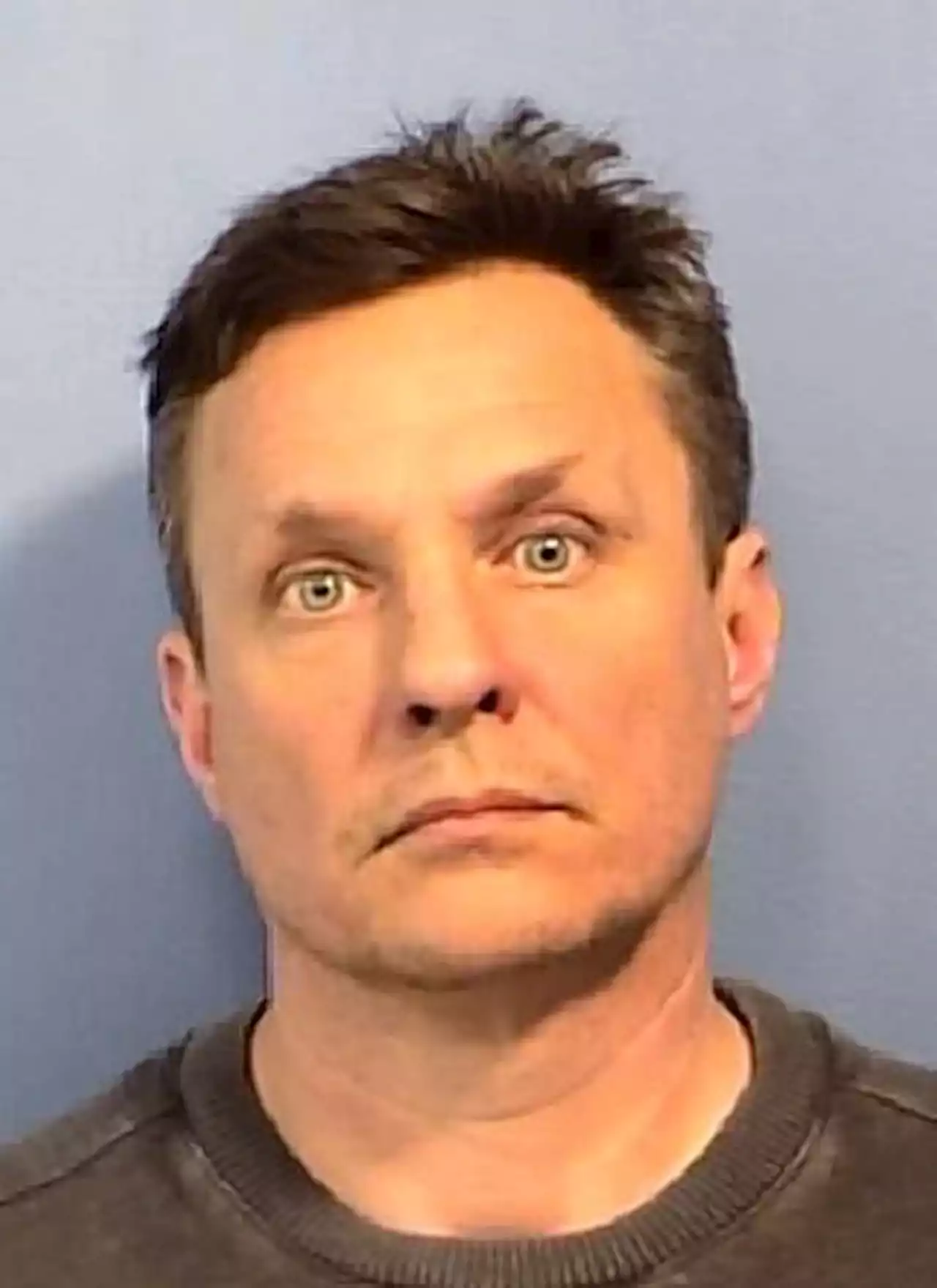 Aurora man charged with threatening Gov. Pritzker