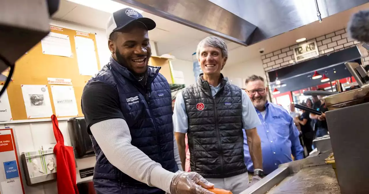 Micah Parsons skips Cowboys’ offseason workout program, bulking up for more time at DE