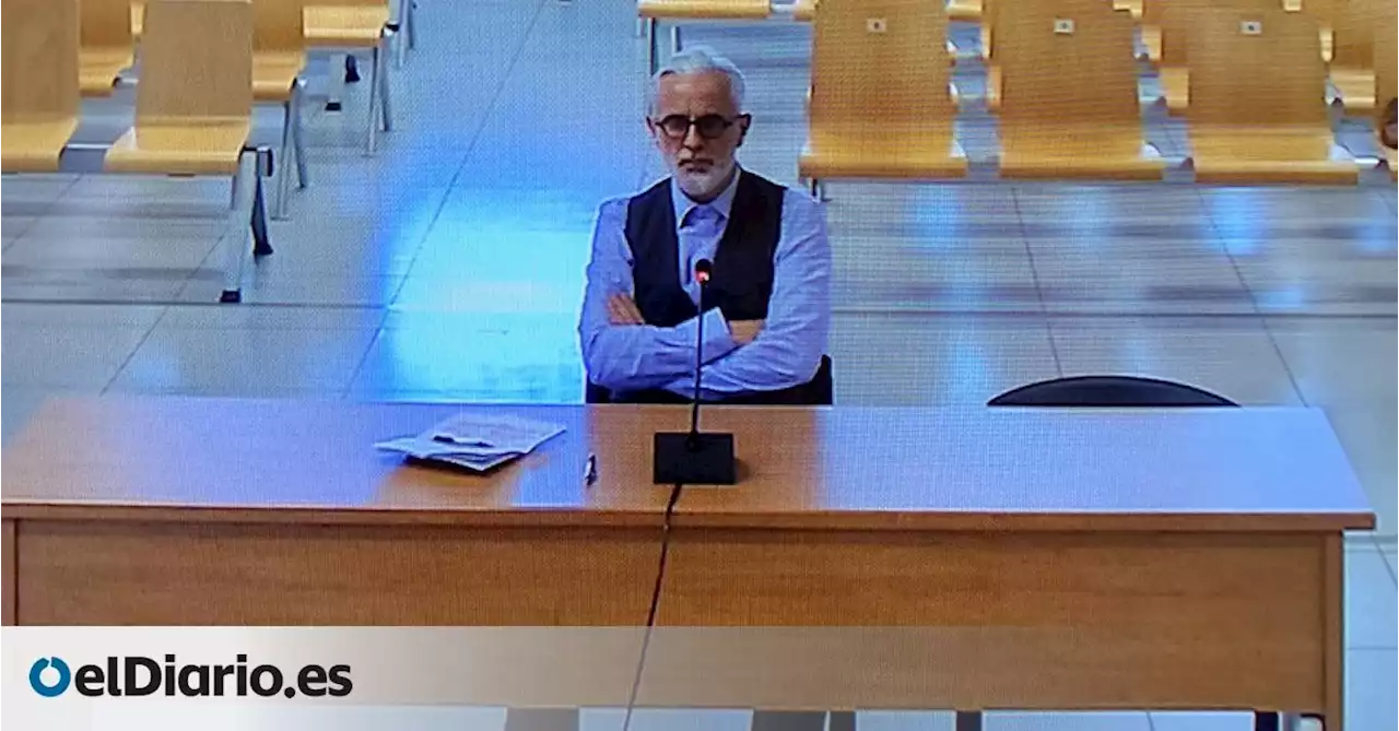 El 'yonqui del dinero' ataca en el juicio de 'Taula' a su exsuegro por entregar sus audios secretos: 'Se volvió loco'