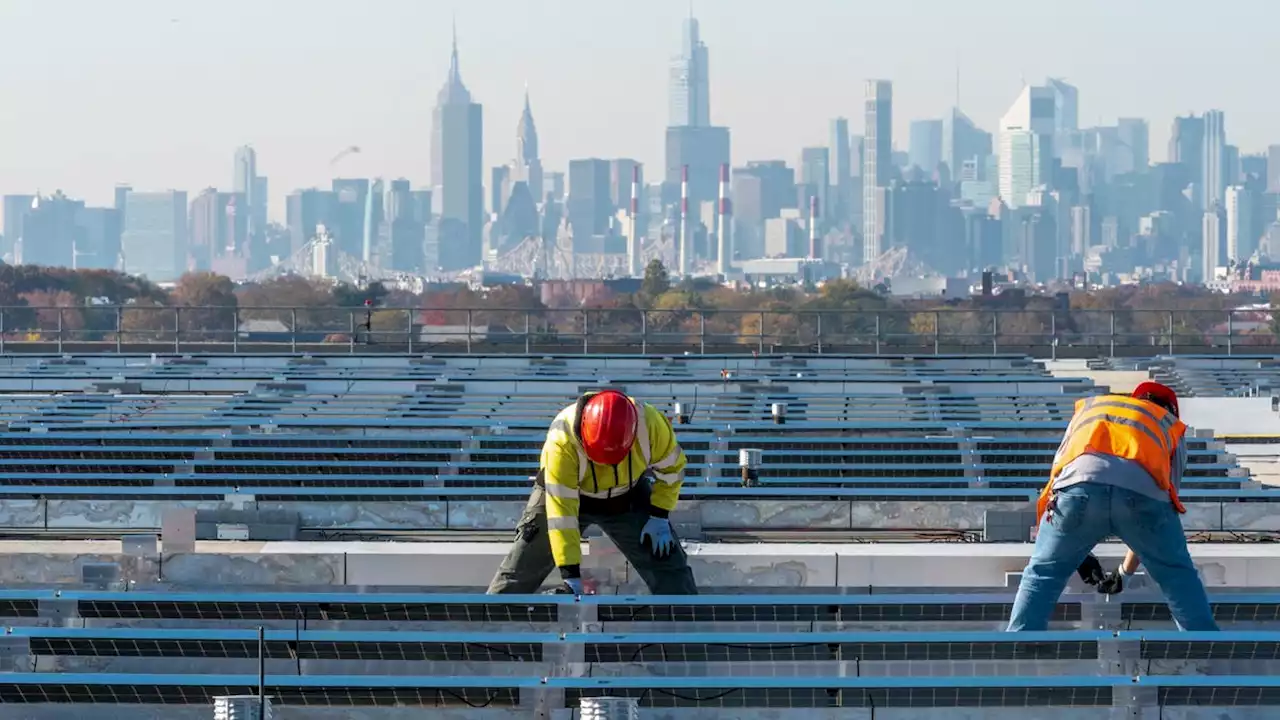 New York Gets a State-Level Green New Deal