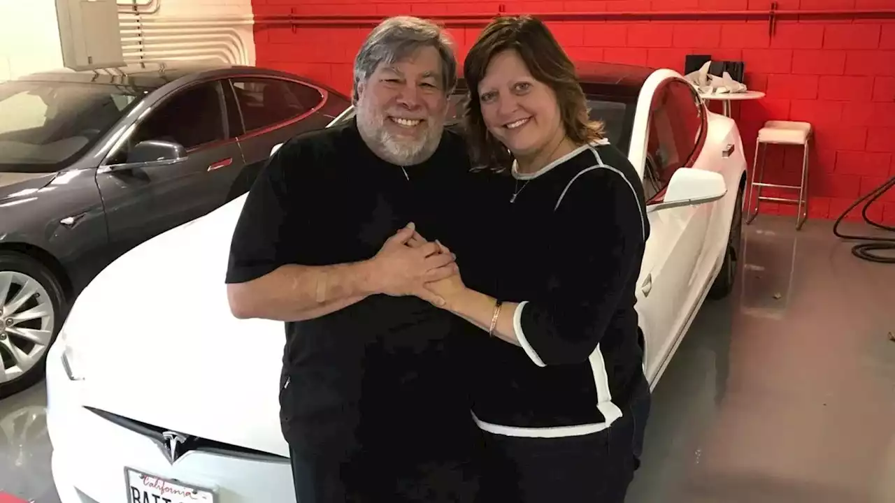 Get A Tesla If You Want To See AI That’s “Trying To Kill You”: Steve Wozniak