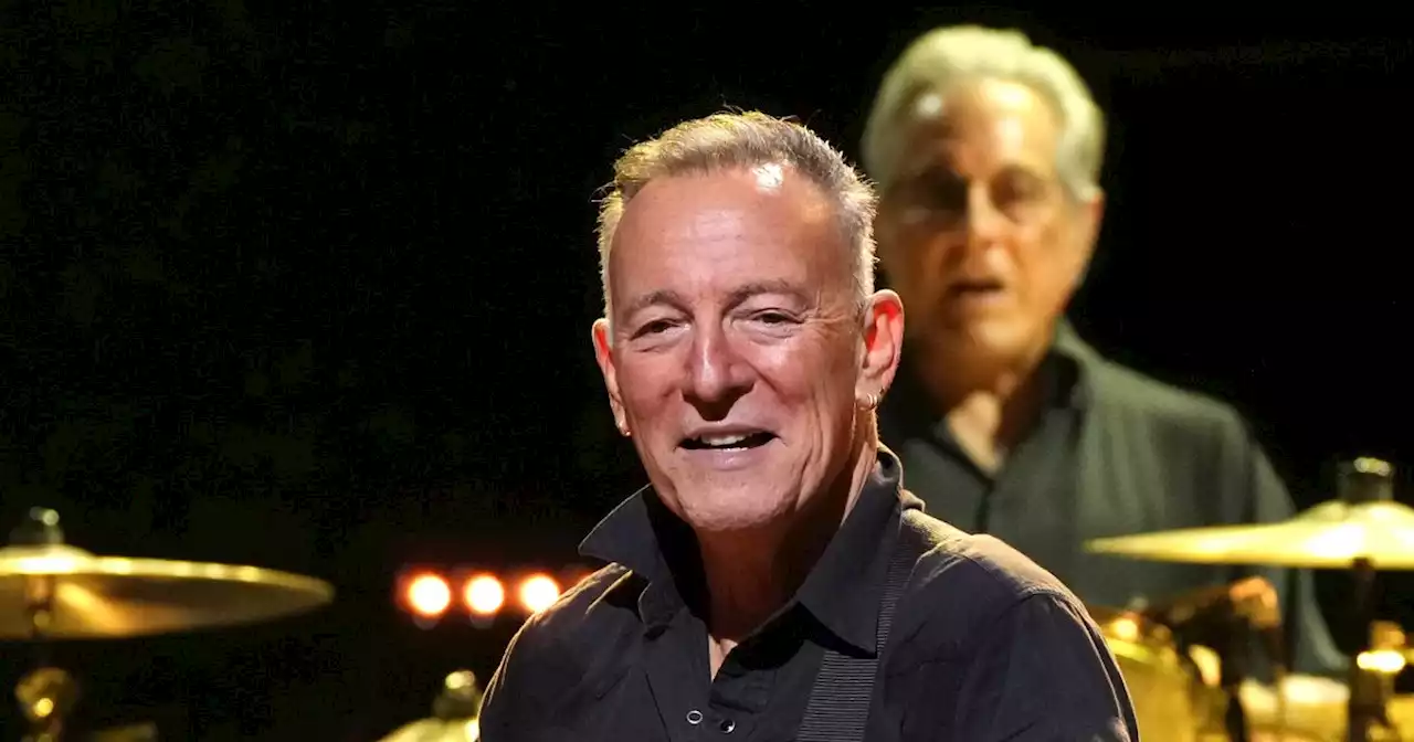 Fan hoping to see Springsteen in Dublin pub shocked as another star appears