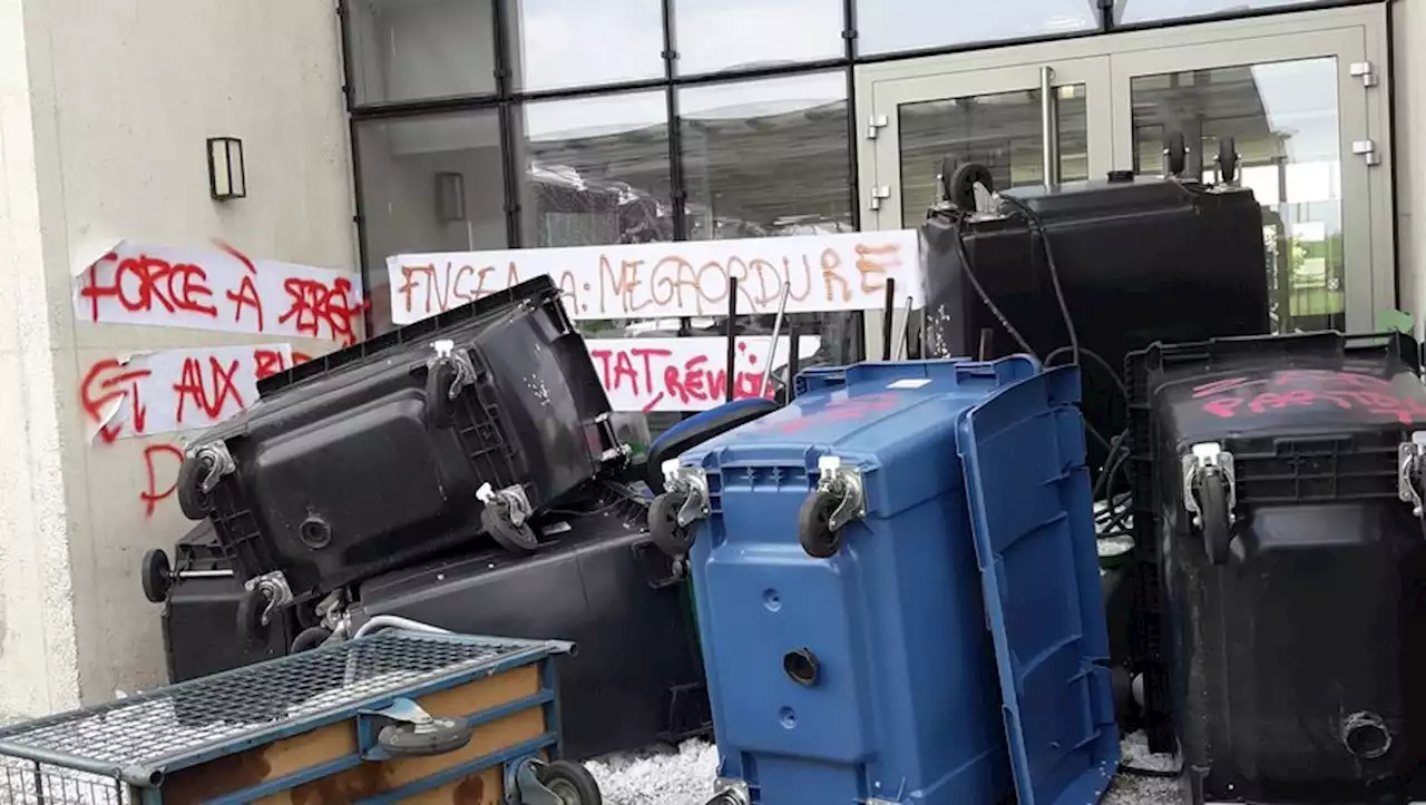 Toulouse : la chambre d'agriculture vandalisée par des soutiens à la ZAD de Sainte-Soline