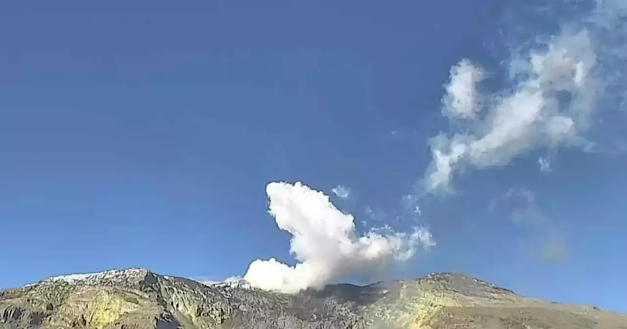 Volcán Nevado del Ruiz: Siguen las anomalías térmicas en el fondo del cráter