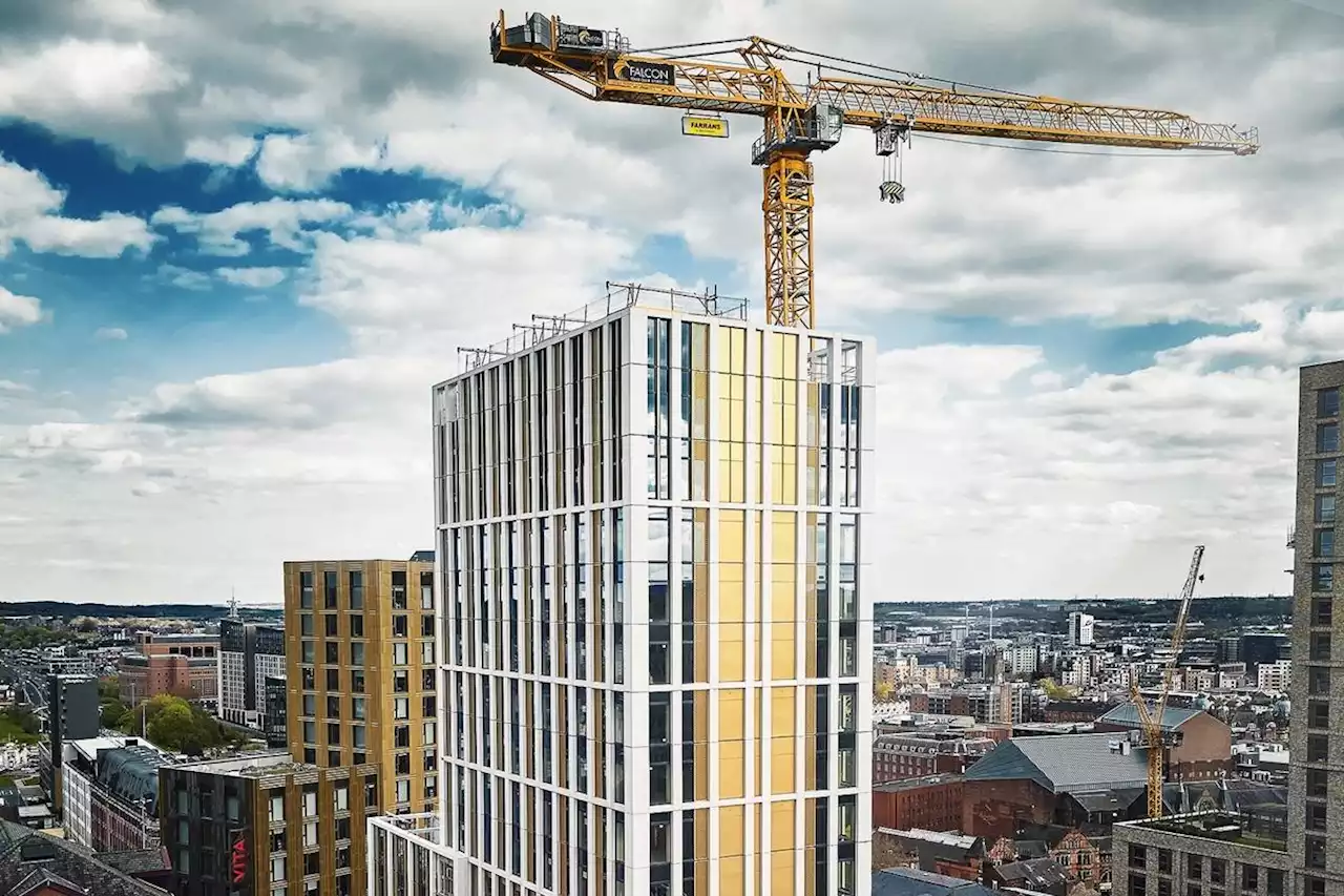 A 20-storey skyscraper in Leeds will give students 'spectacular views' across city