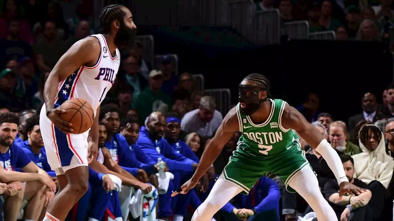 Boston Celtics venció a Philadelphia 76ers por 34 puntos y puso la serie 1 a 1