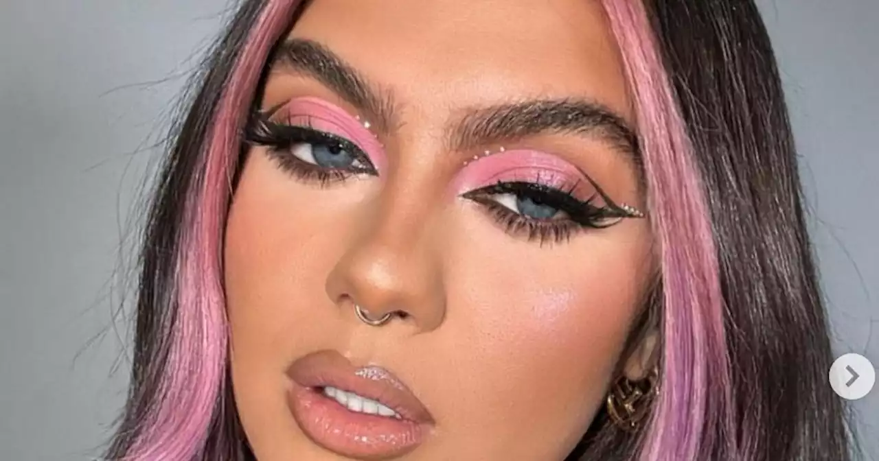 Love Island's Belle Hassan swaps out her pink hair for a dramatic dark new style