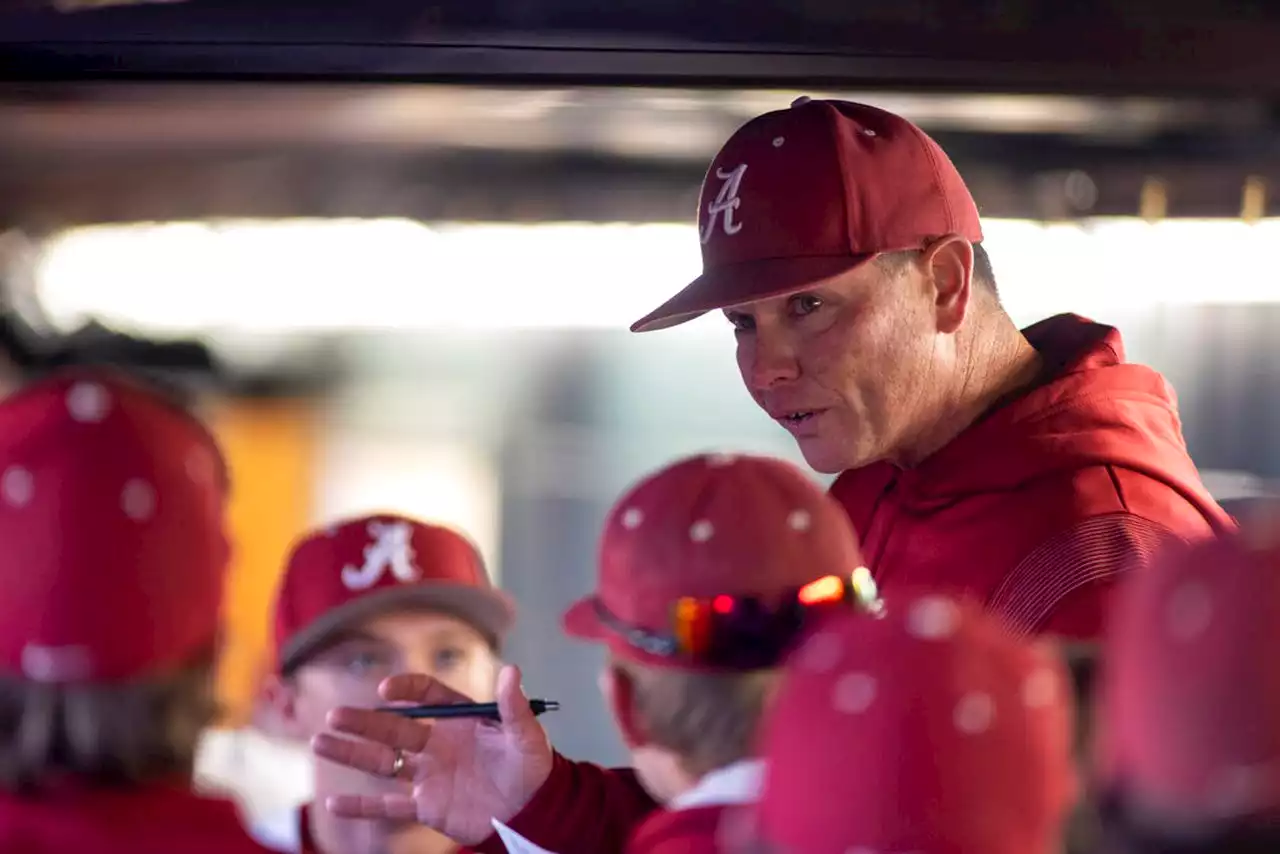 Pennsylvania suspends bets on Alabama baseball as university fires coach