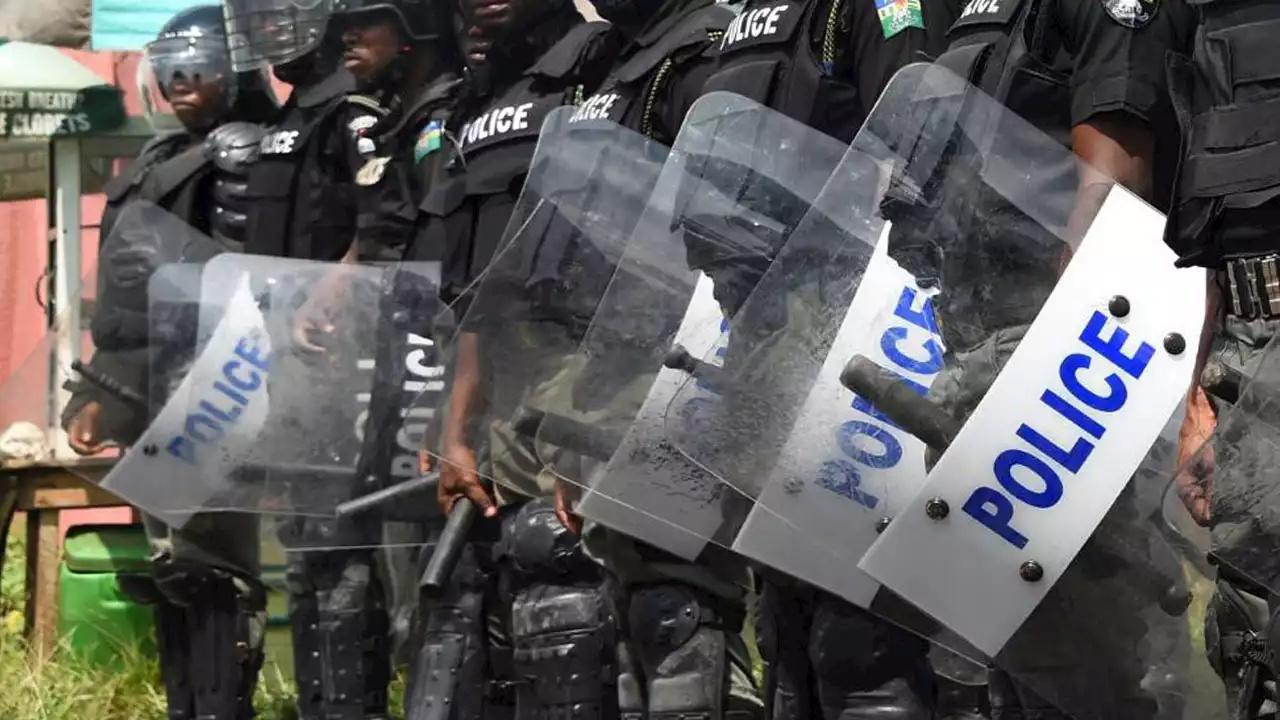 BREAKING: Gunmen attack police checkpoint in Anambra, kill three officers