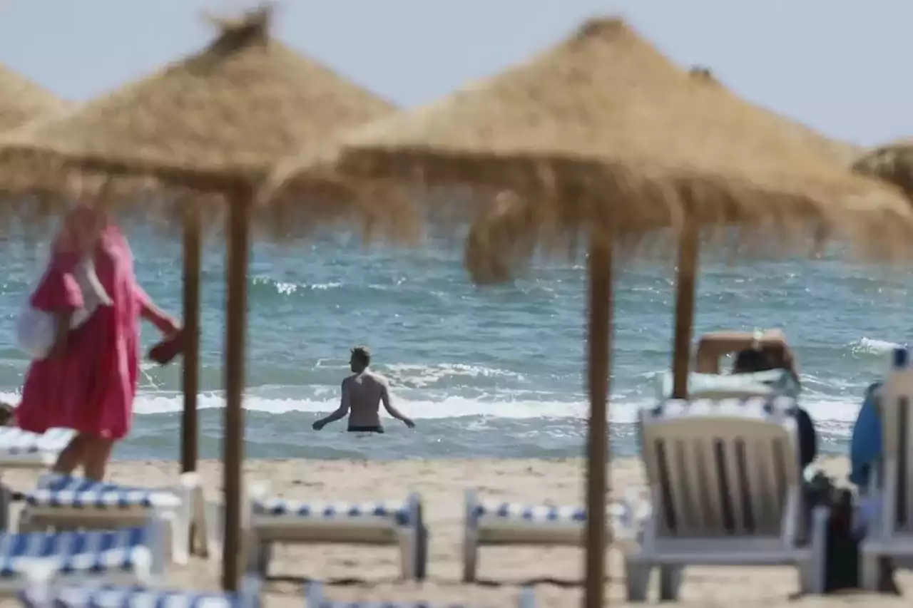 España aumenta a 627 las banderas azules en las playas y mantiene el liderazgo mundial