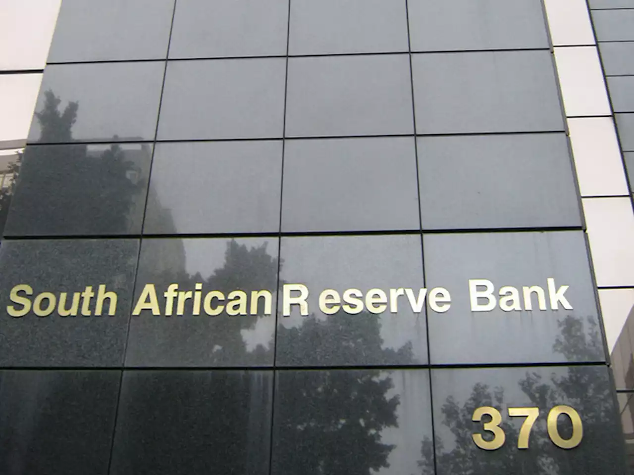 Economists expect SARB to raise interest rates again - SABC News