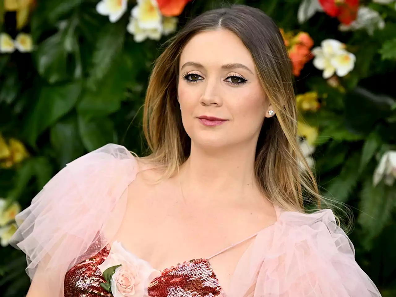 Billie Lourd Explains Carrie Fisher's Siblings' Conspicuous Absence From Her Hollywood Walk of Fame Ceremony