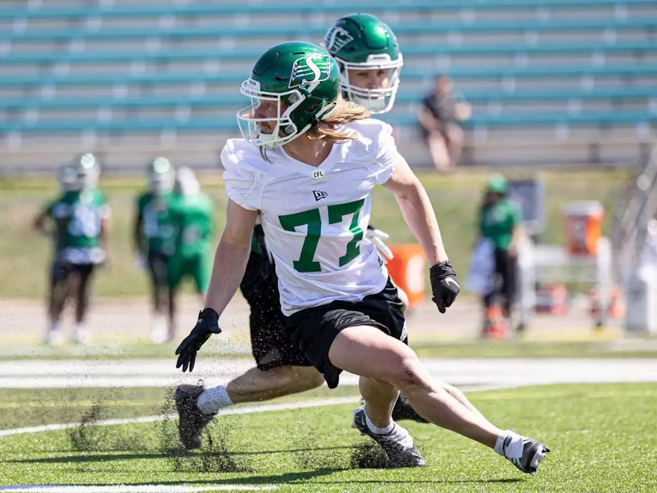 Saskatchewan Roughriders announce retirement of WR Boersma, signing of LB Fisher-Morris