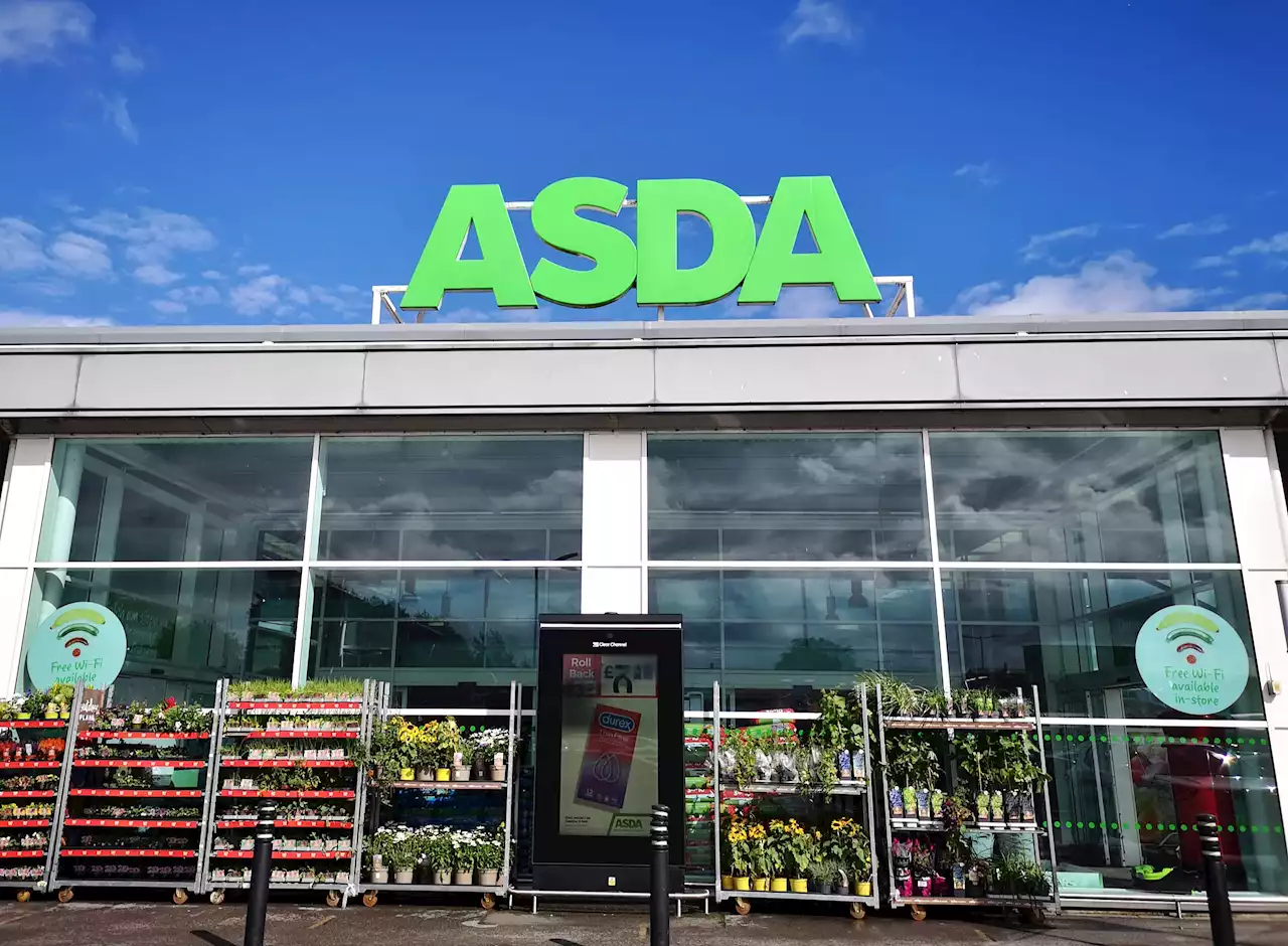 Asda down leaving hundreds without access to online orders and rewards