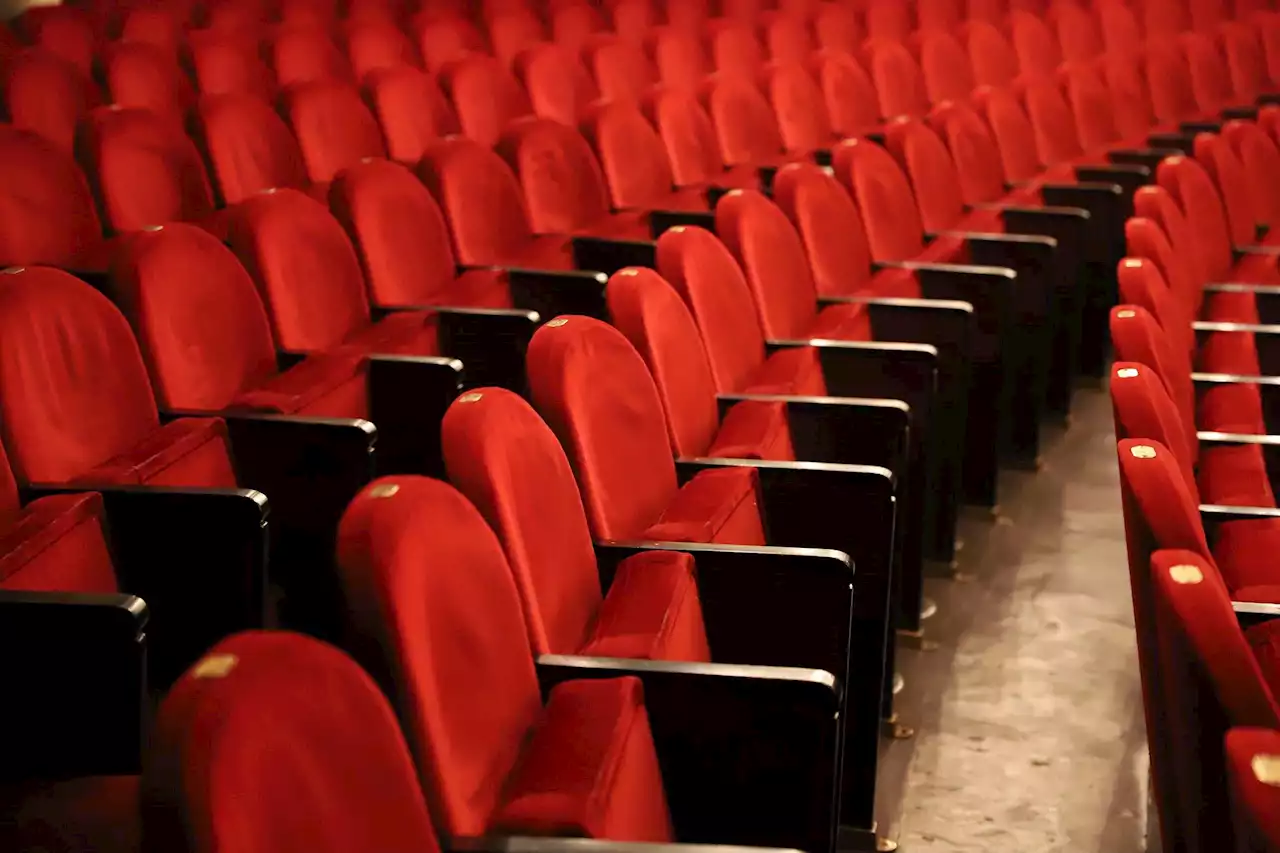 Texas School District Cancels Theater Trip After Parents Complain About “Cross-Gender” Roles