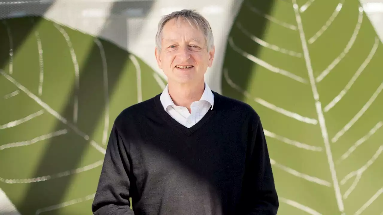 4 dangers that most worry AI pioneer Geoffrey Hinton