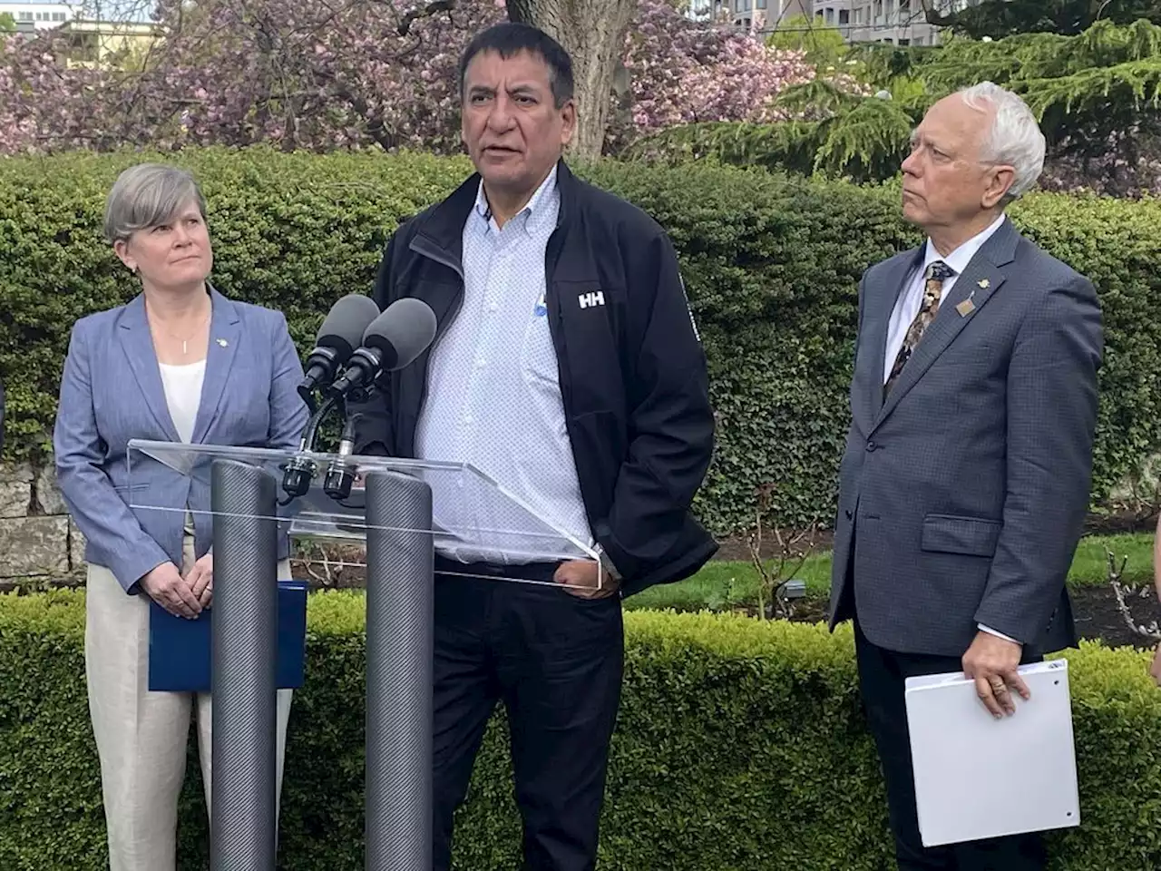 B.C. reaches revenue-sharing, land management deals with McLeod Lake Indian Band