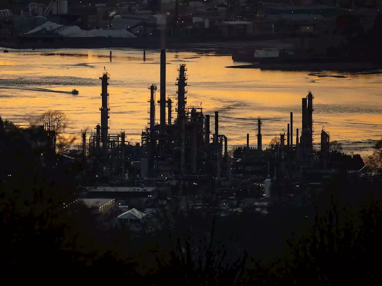 Parkland rejects activist investor's call to sell or spin off Burnaby refinery