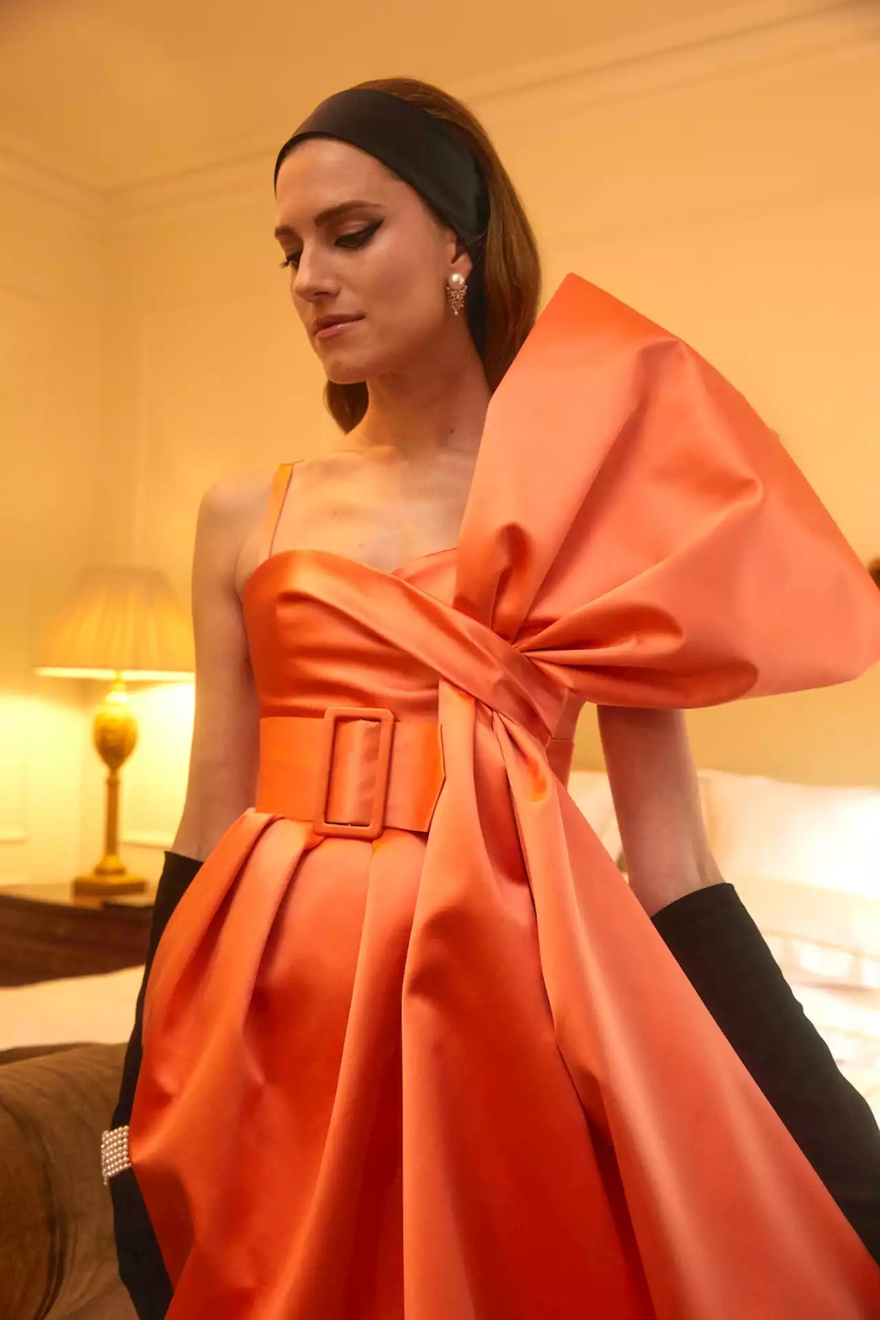 Allison Williams Transformed Into a ’50s Fashion Sketch for the 2023 Met Gala