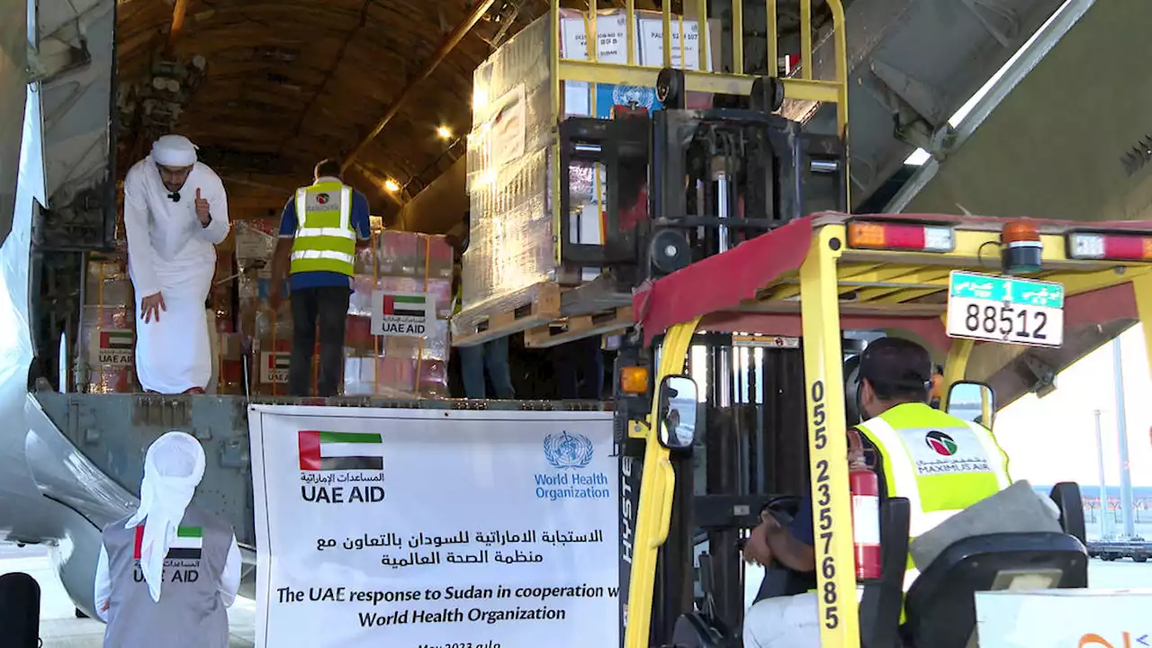 الإمارات ترسل إمدادات طبية عاجلة إلى السودان جواً | صحيفة الخليج