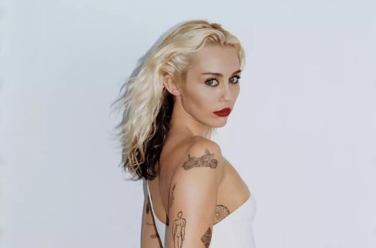 Miley Cyrus’ ‘Flowers’ Becomes Fastest Song to Hit 1 Billion Streams on Spotify