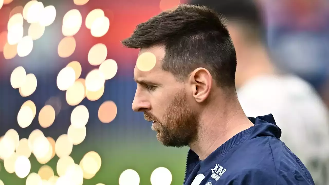 <div>'Kumpulan Orang Gagal!' - Suporter PSG Dihujat Balik Usai Caci Maki Lionel Messi | Goal.com Indonesia</div>