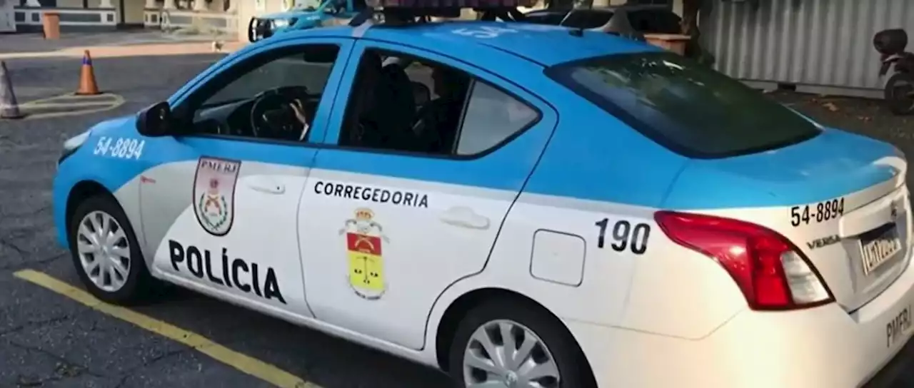 PM afasta oficial que supervisionava policiais envolvidos em estupro de jovem, em Saquarema