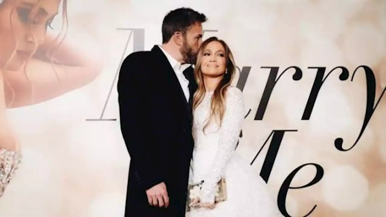 Jennifer Lopez Sebut Ben Affleck Ayah Terbaik