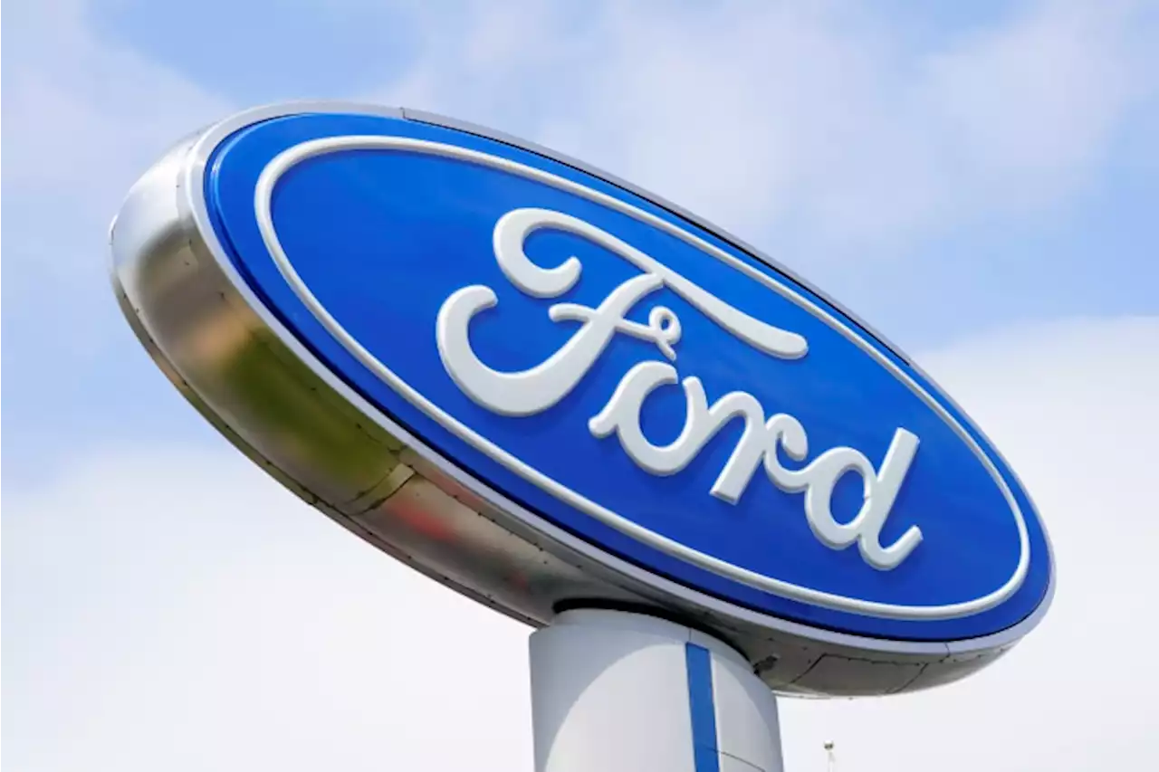 Ford recalls some vehicles for air bag inflator installation