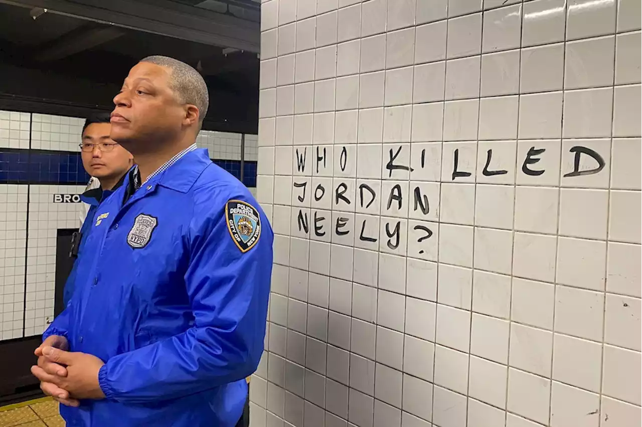 Obdachloser wird in New Yorker U-Bahn ermordet: War es Notwehr oder Rassismus?