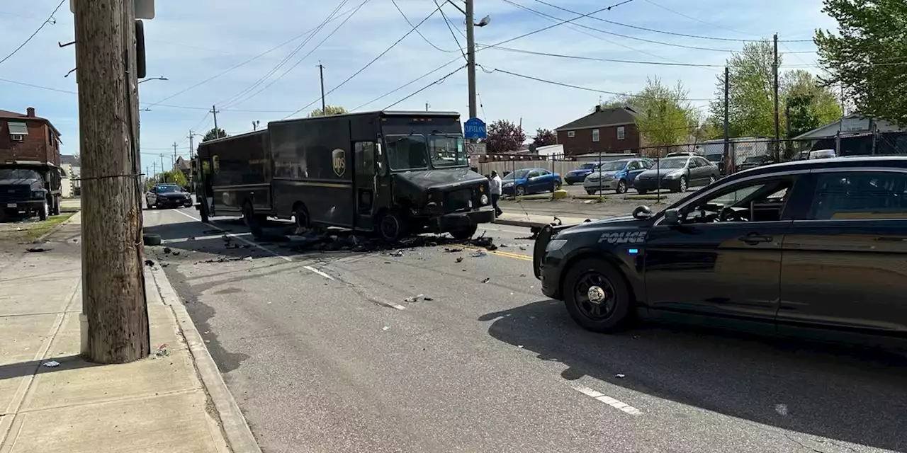 Garfield Heights police chase ends in crash with UPS truck, 19-year-old arrested