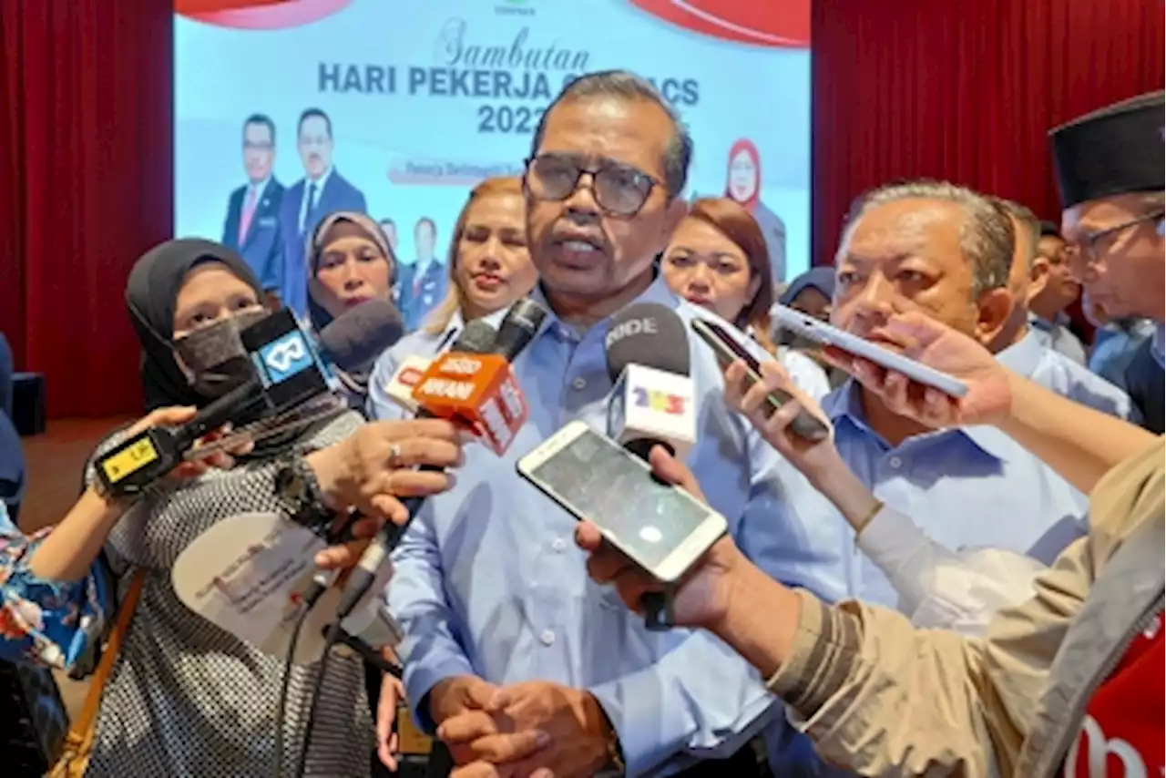 Cuepacs reiterates call for minimum salary of RM1,800 for civil servants