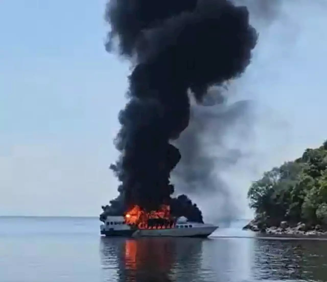 MMEA rescues 79 passengers, crew after ferry catches fire | The Malaysian Insight