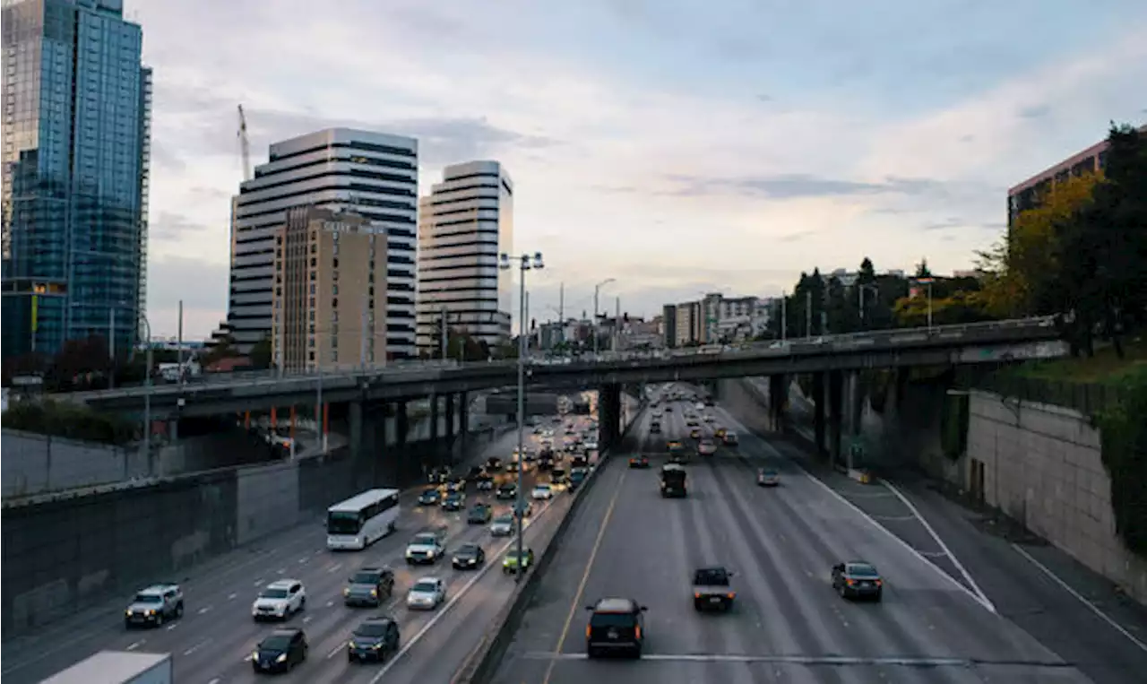 Sports, parades, Revive I-5 will impede Seattle traffic this weekend