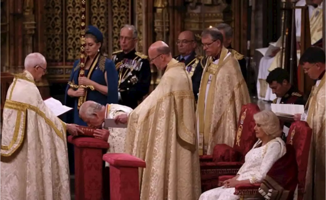 LIVE | Charles III is formally crowned king | Life