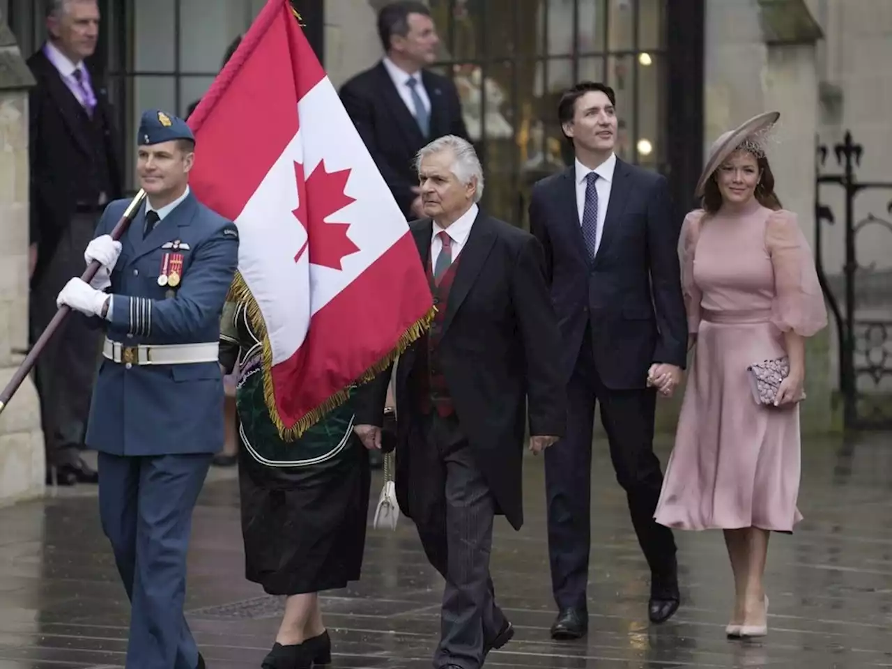 Trudeau, Simon take in pageantry of Britain's first coronation in 70 years