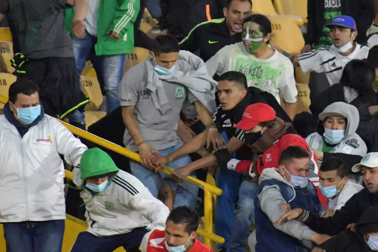 A hinchas violentos en Bogotá les pondrían comparendos en El Campín con multas y sanciones - Pulzo