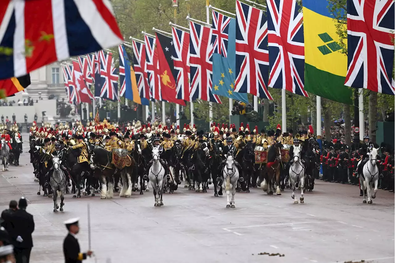 King Charles' coronation draws tens of thousands in paper crowns and plastic tiaras