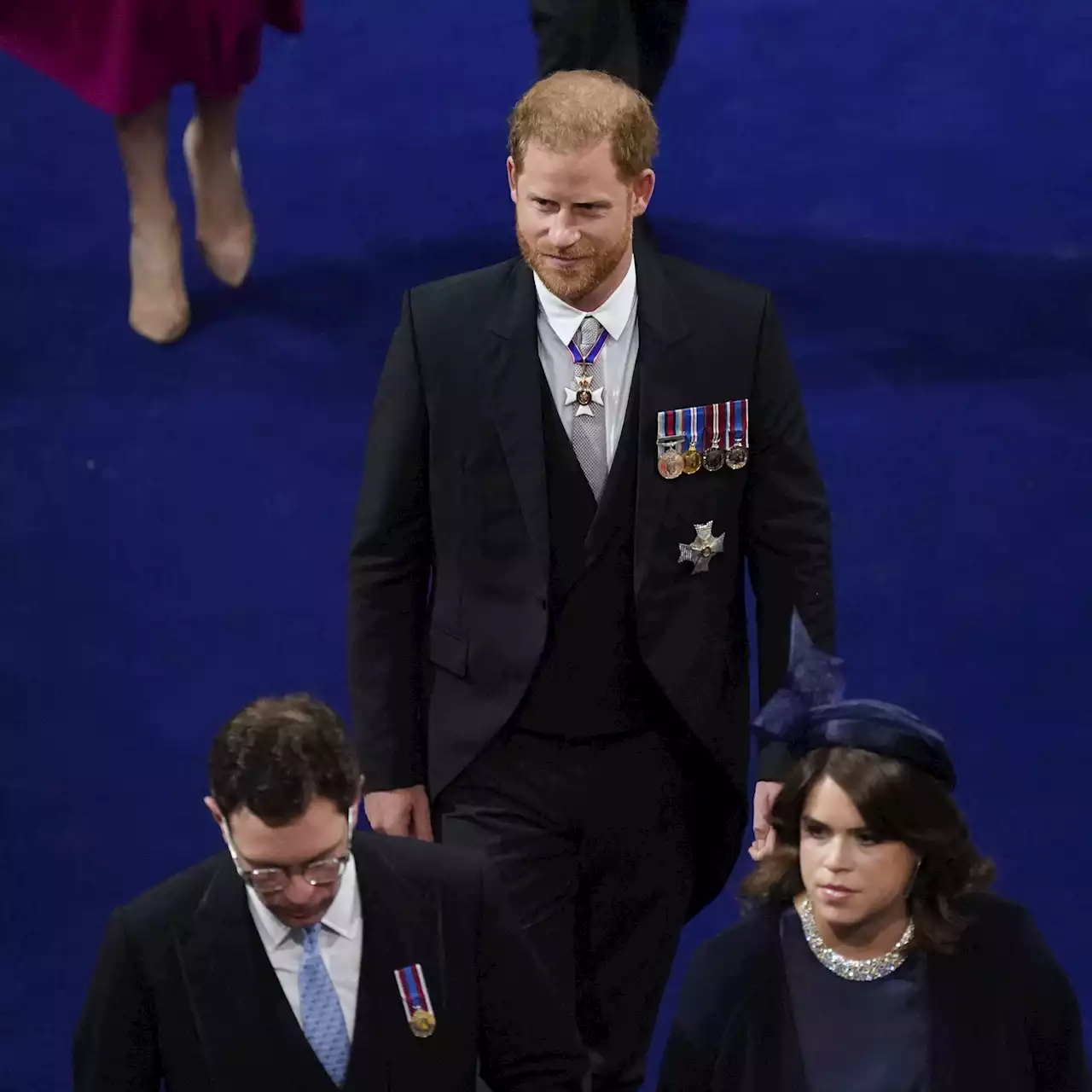 Couronnement de Charles III : comment a été traité le prince Harry ?