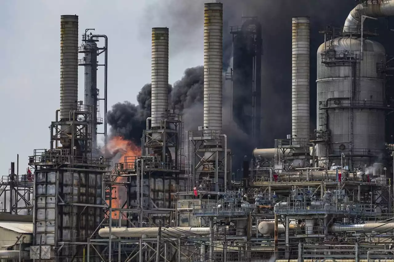 Texas petrochemical plant fire sends 9 workers to hospital