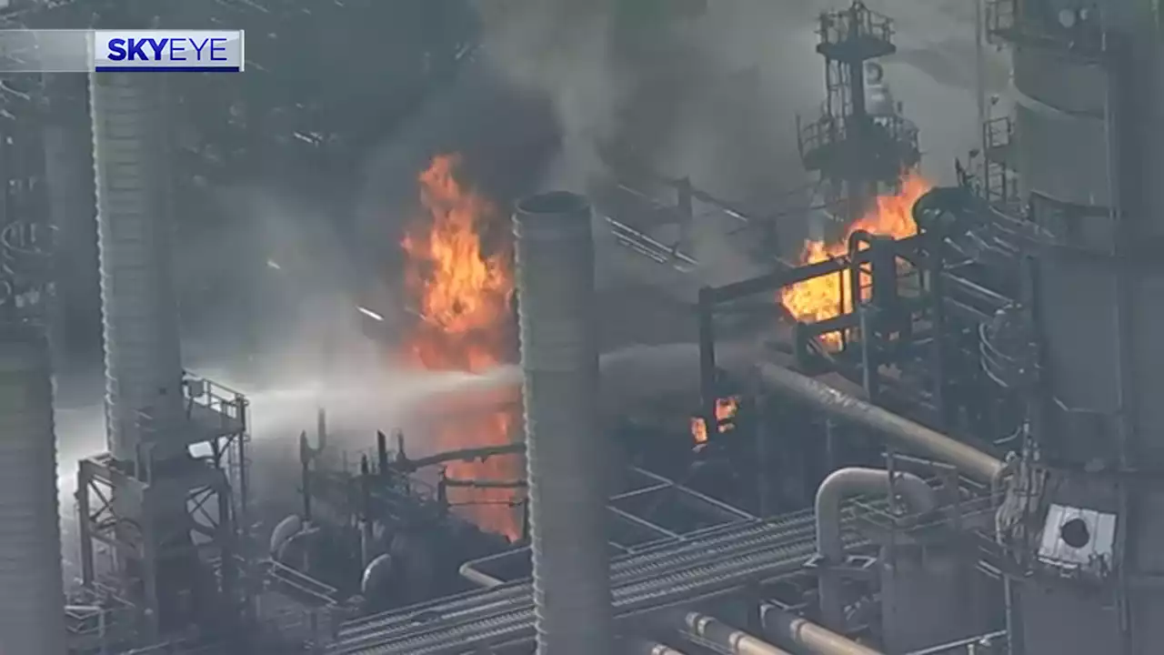 Fire reignites, air monitoring continues hours after Deer Park Shell facility fire extinguished