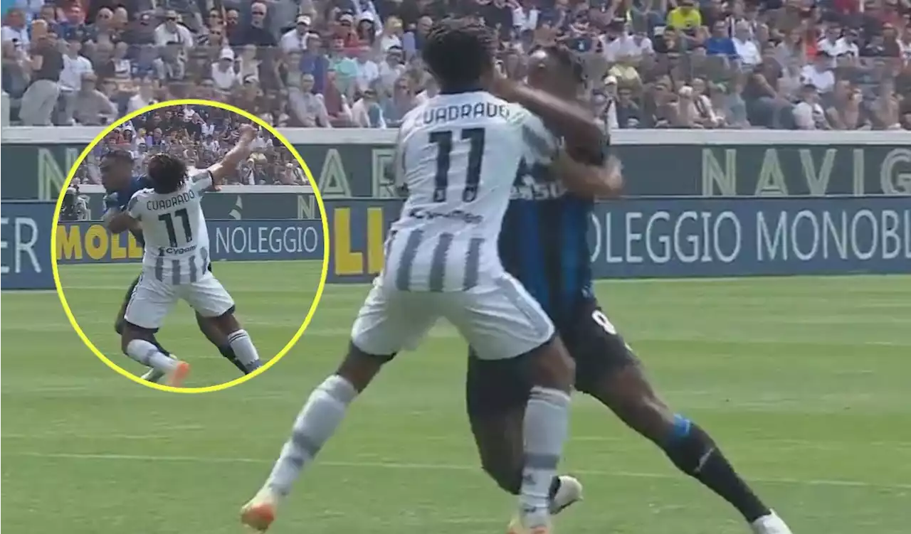 [Video] 'Al panita se lo llevó un 'toro': Cuadrado y Zapata acabaron a los empujones en la Serie A