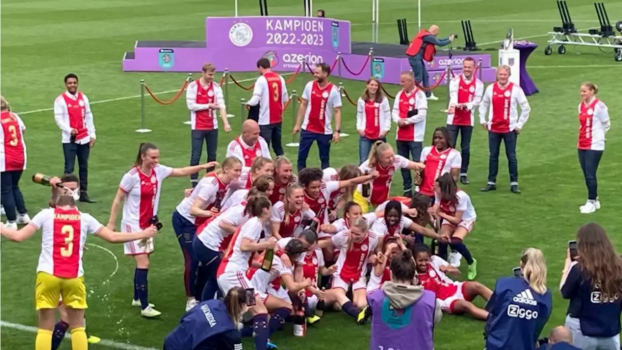 Ajax Vrouwen landskampioen na dikke zege in Zwolle