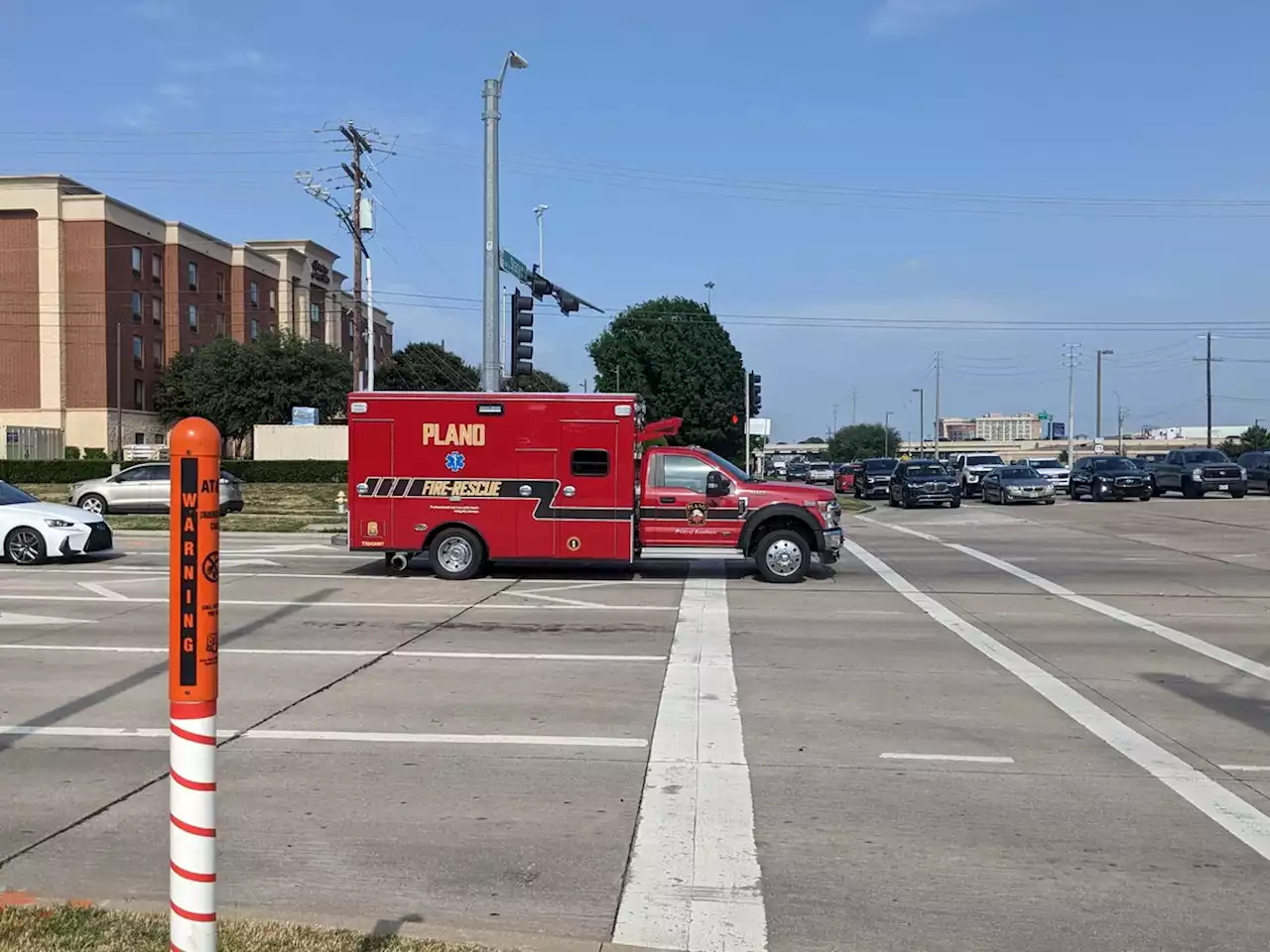 Authorities responding to reports of an active shooter at Allen Premium Outlets mall