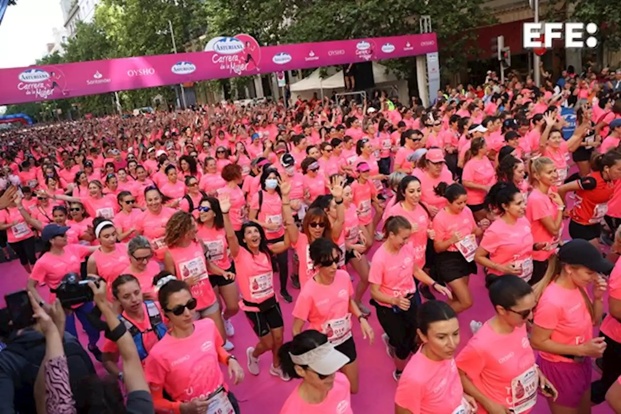 La Carrera de la Mujer da color a Madrid con 32.000 participantes