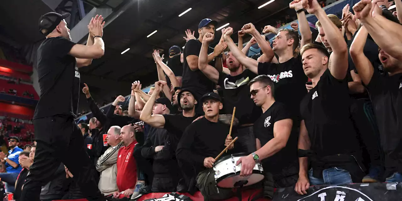 Plus de 150 personnes interpellées lors d'un match aux Pays-Bas après avoir entonné des chants antisémites