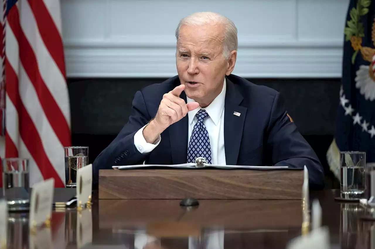 Biden convoca a los líderes del Congreso para evitar el 'default'