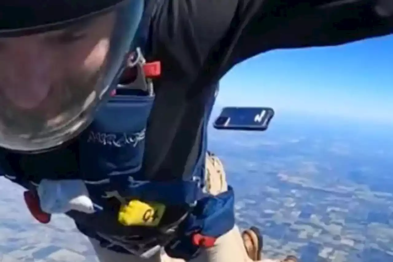 Un iPhone survit à une chute lors d'un saut en parachute (vidéo)