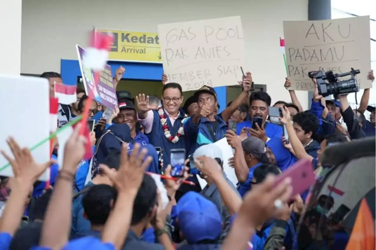 Anies Baswedan Minta Restu Pengasuh Ponpes Jember yang Jadi Langganan SBY