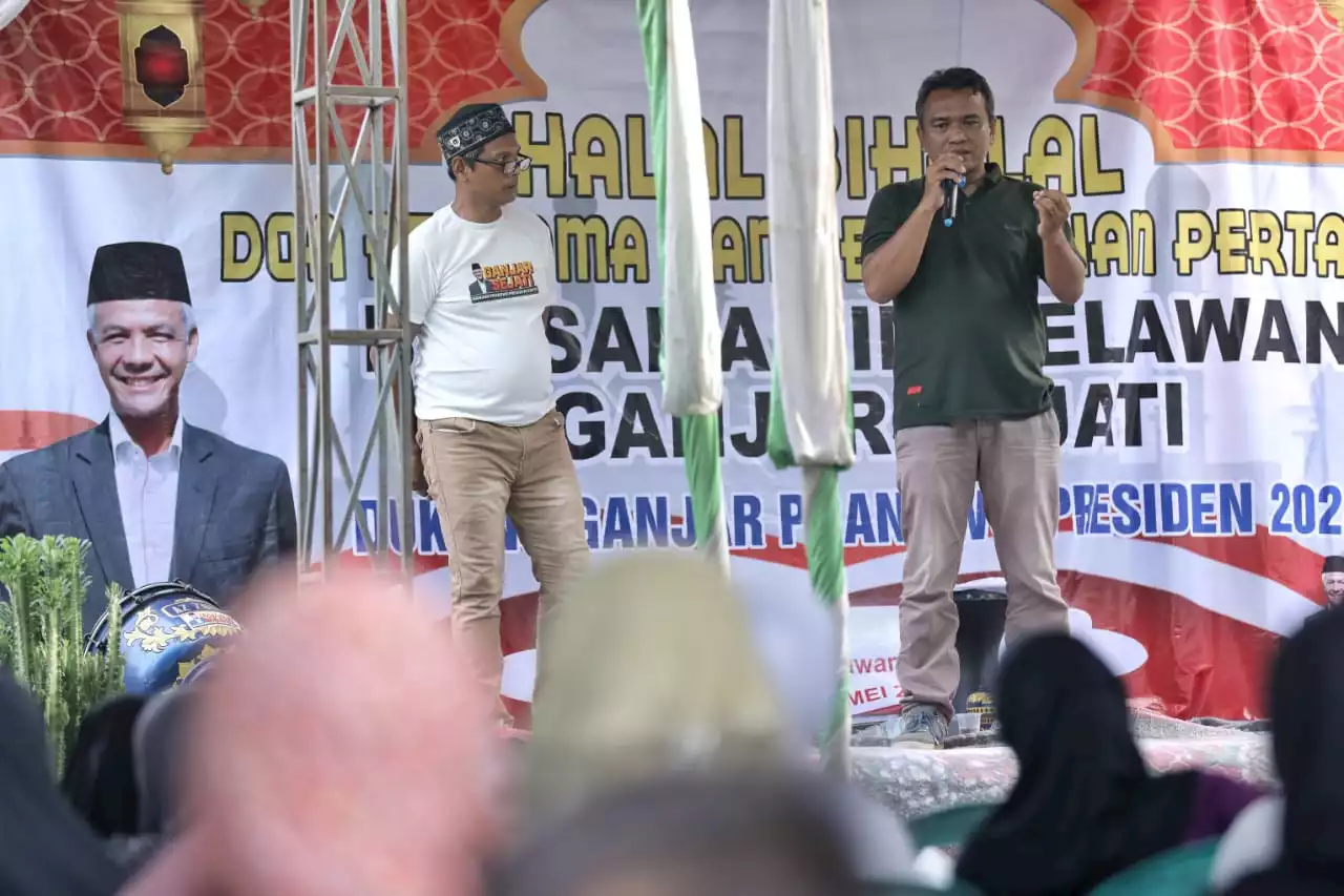 Sukarelawan Ganjar Sejati Beri Penyuluhan Pertanian di Karawang, Ajak Warga Budidayakan Jamur Pangan